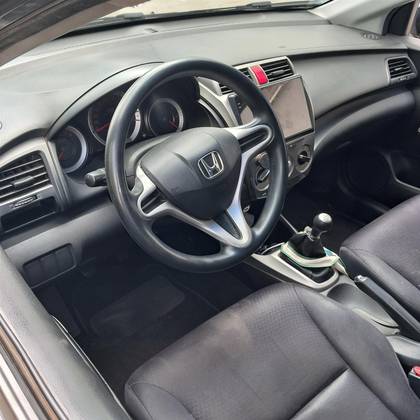 HONDA CITY 1.5 DX 16V FLEX 4P MANUAL HONDA CITY 1.5 DX 16V FLEX 4P MANUAL